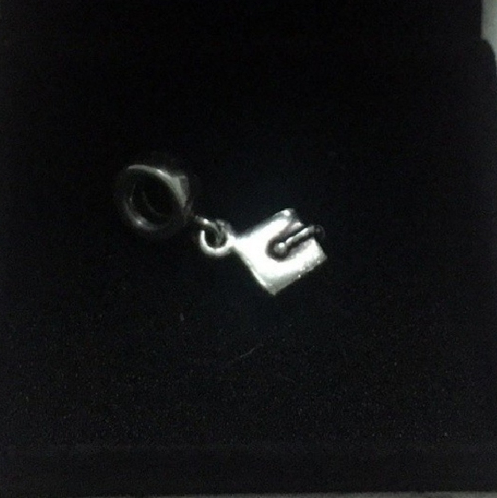 Pandora graduation cap
